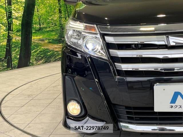 Toyota NOAH 2014-05 346472-12