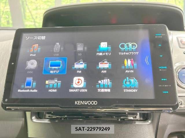 Toyota PRIUS ALPHA 2014-08 366779-2