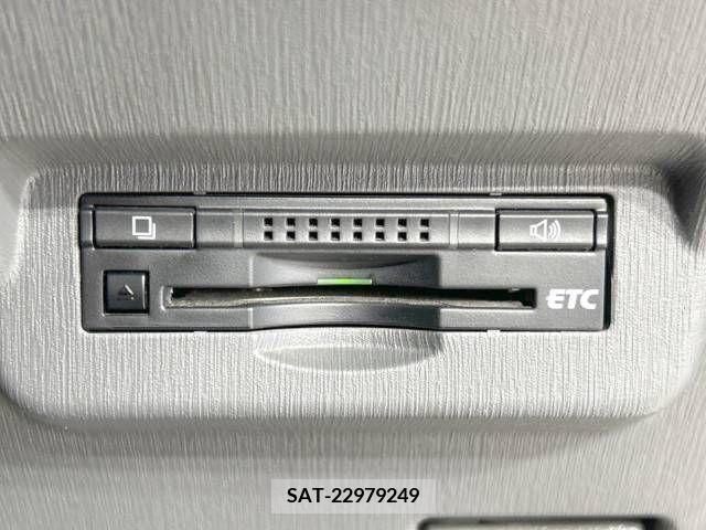 Toyota PRIUS ALPHA 2014-08 366779-6