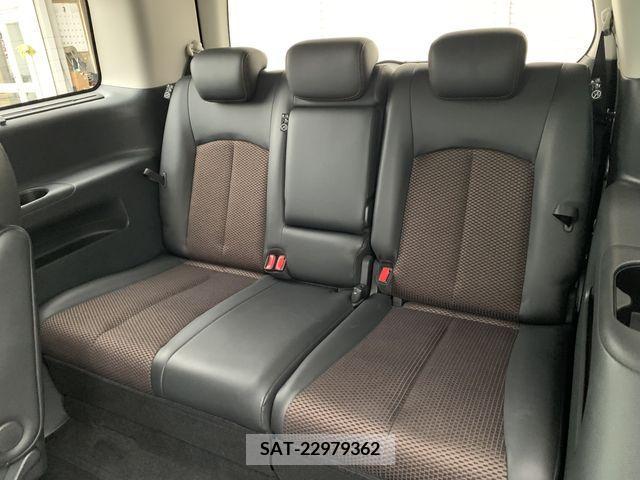 Nissan ELGRAND 2013-08 237125-6