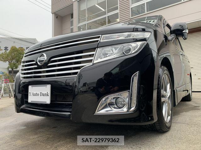 Nissan ELGRAND 2013-08 237125-22