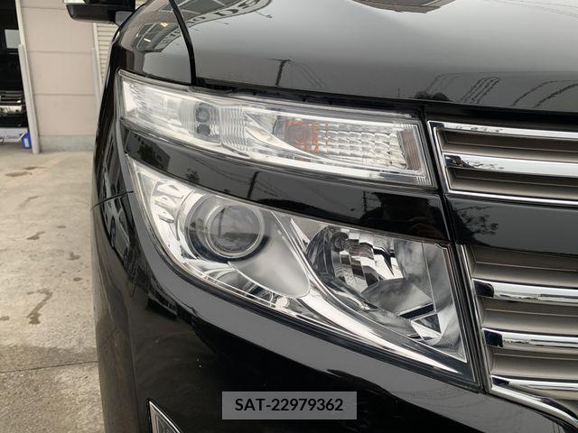 Nissan ELGRAND 2013-08 237125-17