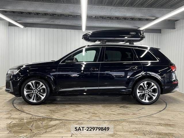 Audi Q7 2020-09 261372-14