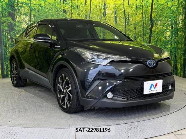 Toyota C-HR 2017-10 264144-16