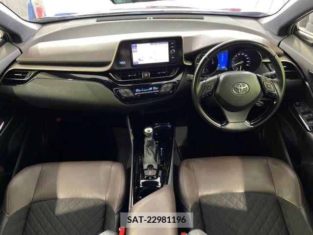 Toyota C-HR 2017-10 264144-1