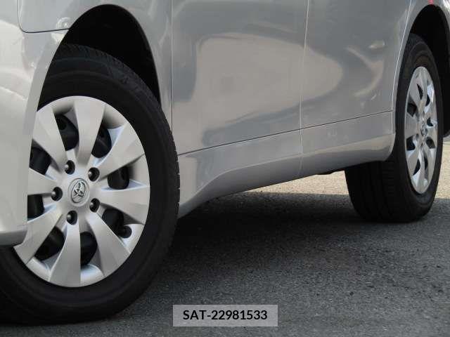 Toyota NOAH 2013-06 279506-18