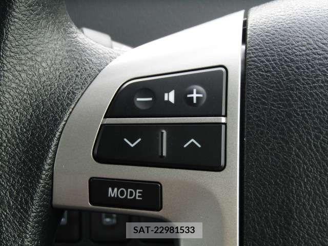 Toyota NOAH 2013-06 279506-14