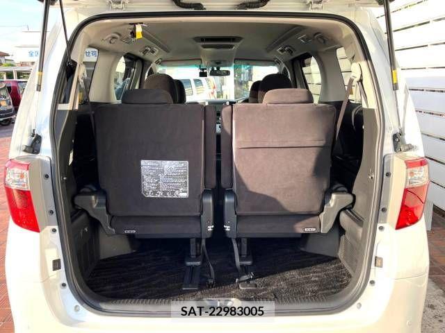 Toyota ALPHARD 2010-11 299840-11