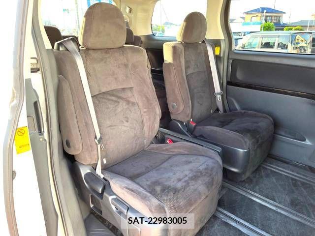 Toyota ALPHARD 2010-11 299840-9