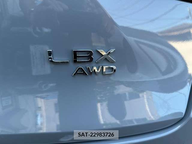Lexus LBX 2024-03 354057-5