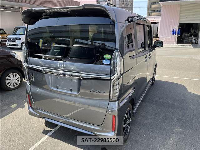 Honda N BOX CUSTOM 2019-04 279038-5