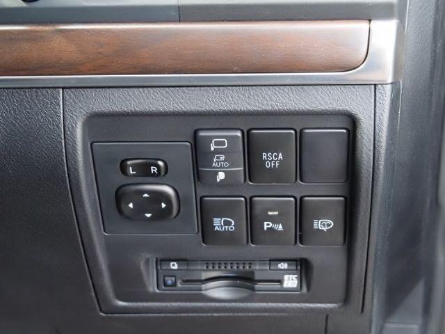 Toyota LAND CRUISER 2021-02 21144-26