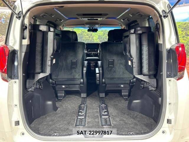Toyota ALPHARD 2017-08 355396-11