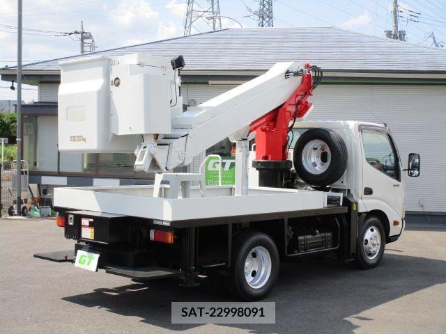 Hino DUTRO 2011-10 320385-5