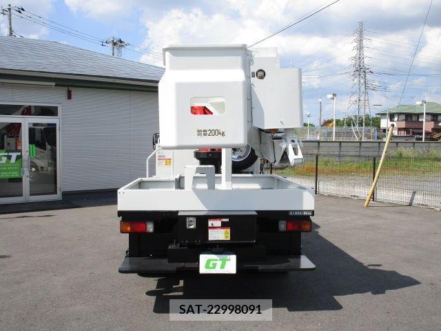 Hino DUTRO 2011-10 320385-6