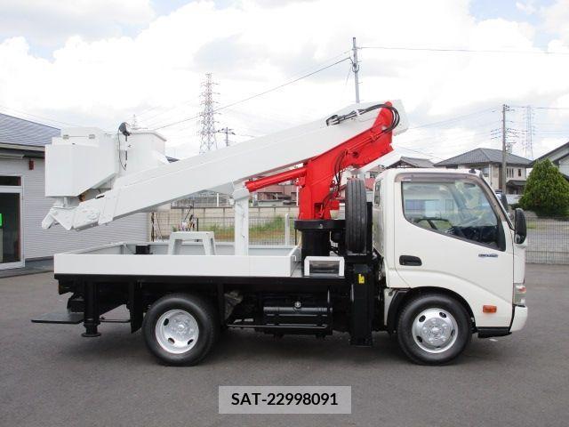 Hino DUTRO 2011-10 320385-2