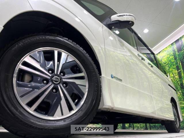 Nissan SERENA 2019-12 393875-14