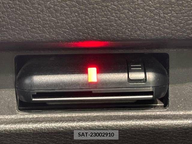 Suzuki SPACIA 2019-06 383352-8