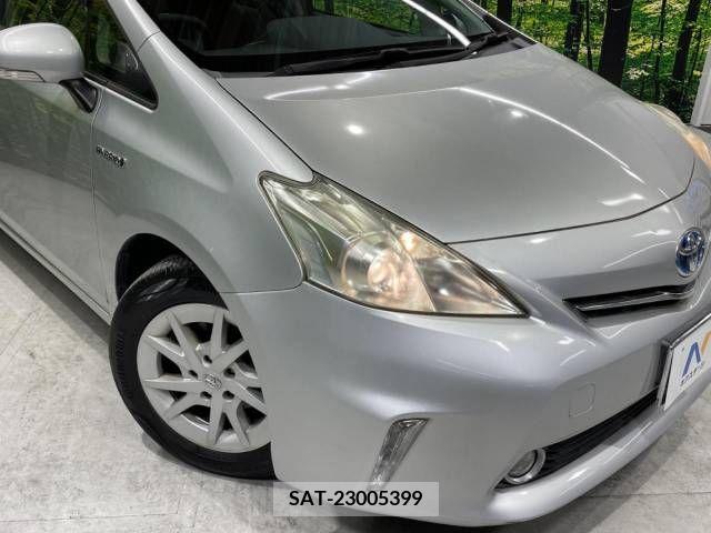 Toyota PRIUS ALPHA 2012-02 282469-12