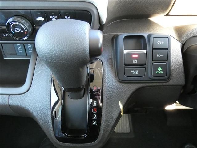 Honda N BOX 2023-01 1355-11
