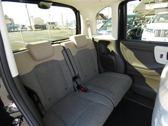 Honda N BOX 2023-01 1355-7
