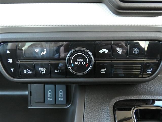 Honda N BOX 2023-01 1355-10