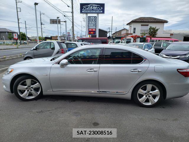 Lexus LS 2007-10 276629-12