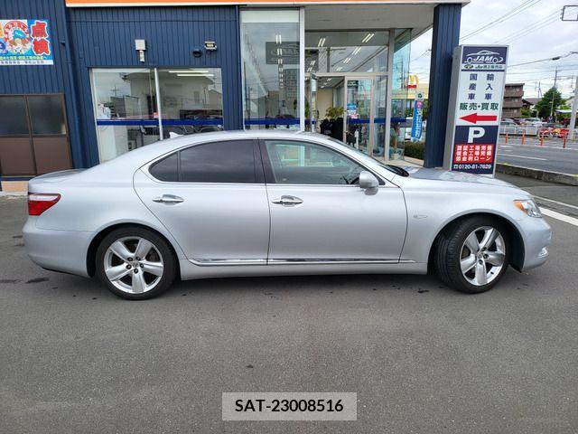 Lexus LS 2007-10 276629-16
