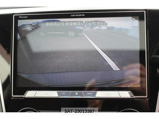Subaru LEVORG 2017-10 218102-2