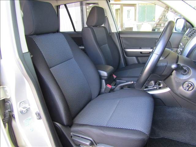 Suzuki ESCUDO 2005-09 19177-15
