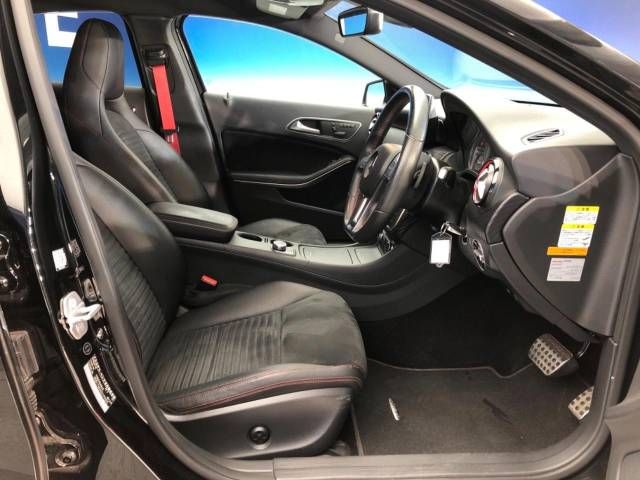 Mercedes Benz A-CLASS 2013-12 182936-8