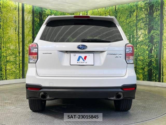 Subaru FORESTER 2018-01 214114-15