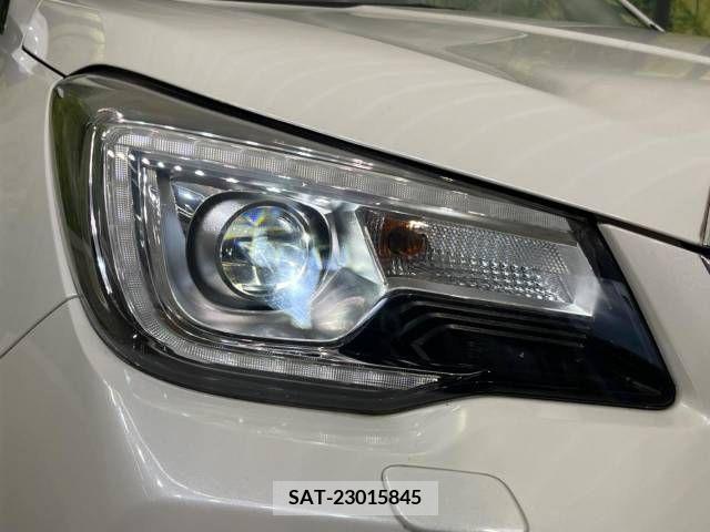 Subaru FORESTER 2018-01 214114-12