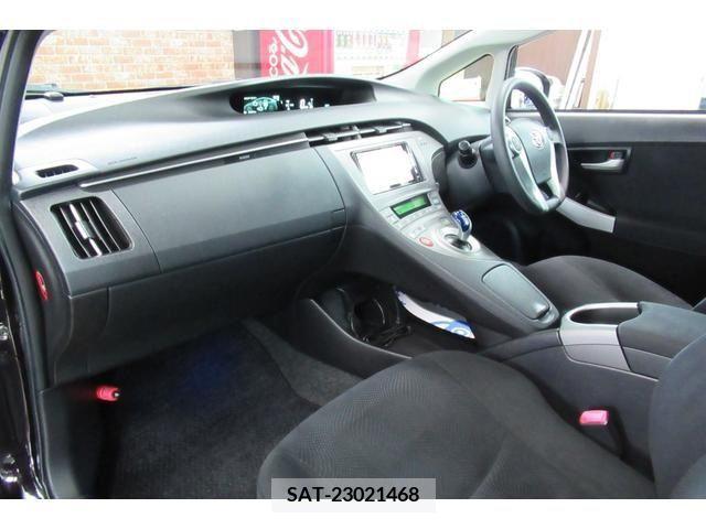 Toyota PRIUS 2012-04 237248-5