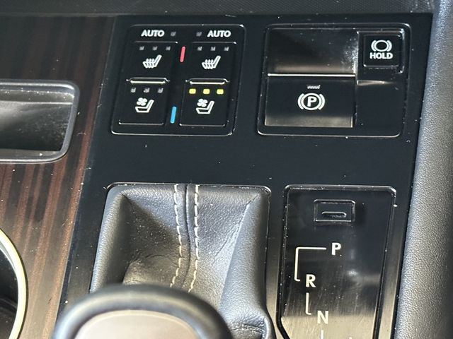 Lexus RX 2019-09 16153-14