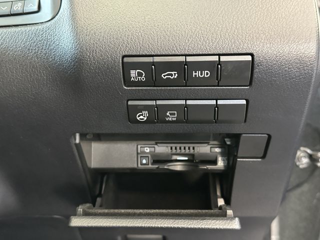 Lexus RX 2019-09 16153-6