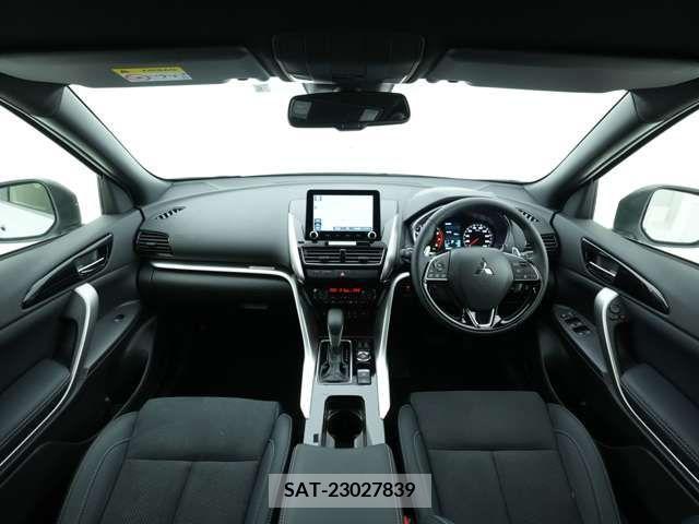 Mitsubishi ECLIPSE CROSS 2023-06 390544-4