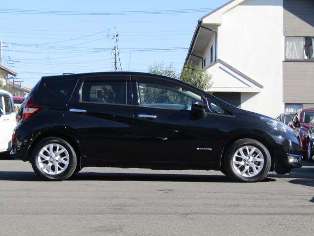 Nissan NOTE 2016-12 191813-2