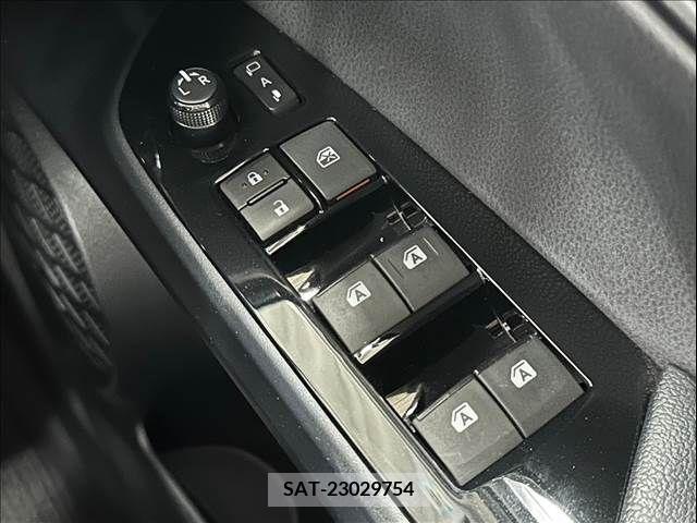 Toyota PRIUS 2016-06 341089-15