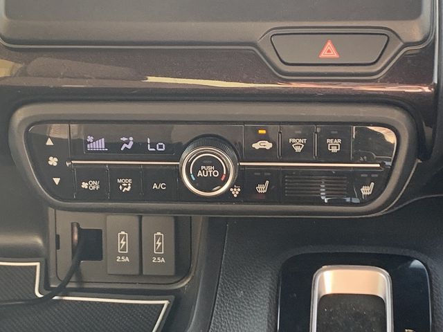 Honda N BOX CUSTOM 2020-10 18563-18