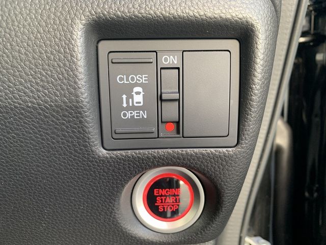 Honda N BOX CUSTOM 2020-10 18563-26