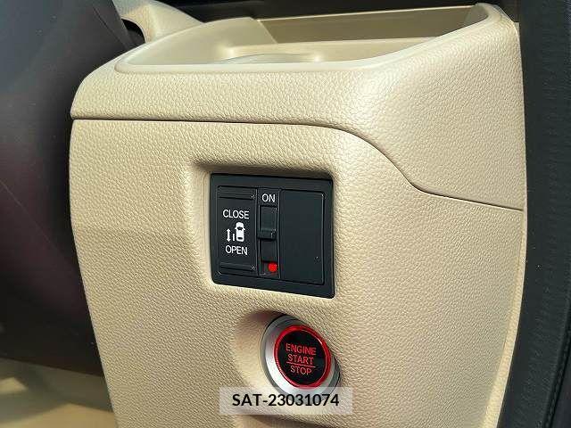 Honda N BOX 2020-12 364588-11
