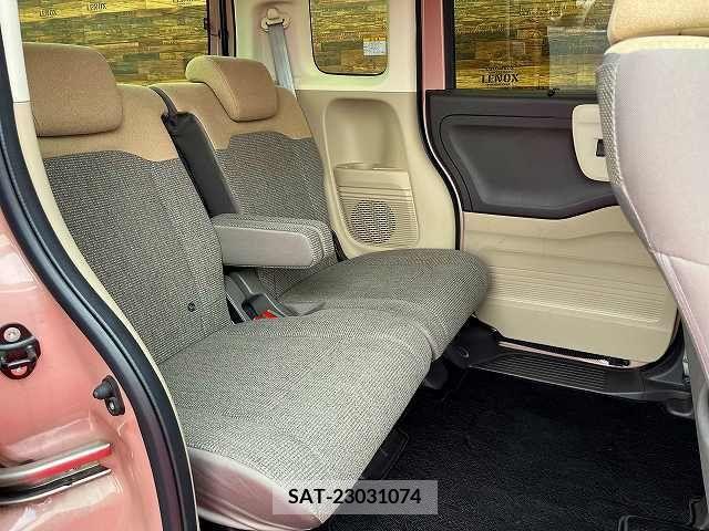 Honda N BOX 2020-12 364588-9