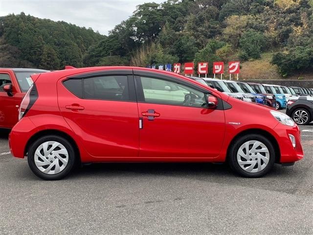 Toyota AQUA 2016-07 190862-10