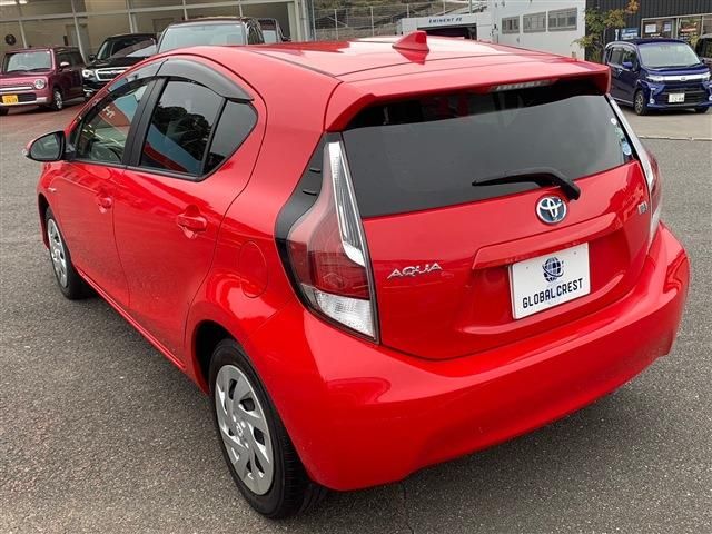 Toyota AQUA 2016-07 190862-7