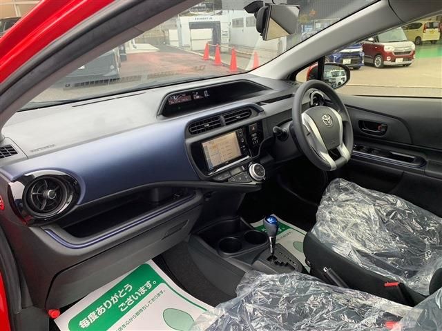 Toyota AQUA 2016-07 190862-13