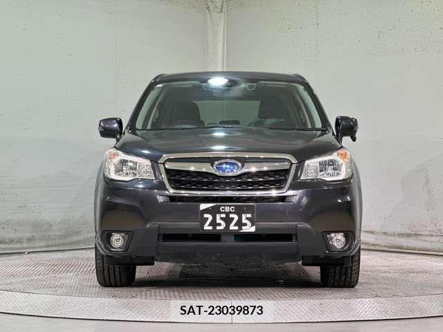 Subaru FORESTER 2014-02 227856-6