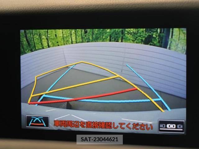 Lexus IS 2013-10 300071-3