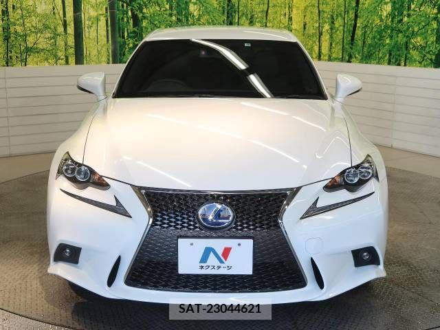 Lexus IS 2013-10 300071-14