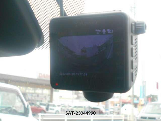 Mitsubishi ECLIPSE CROSS 2019-06 200300-6